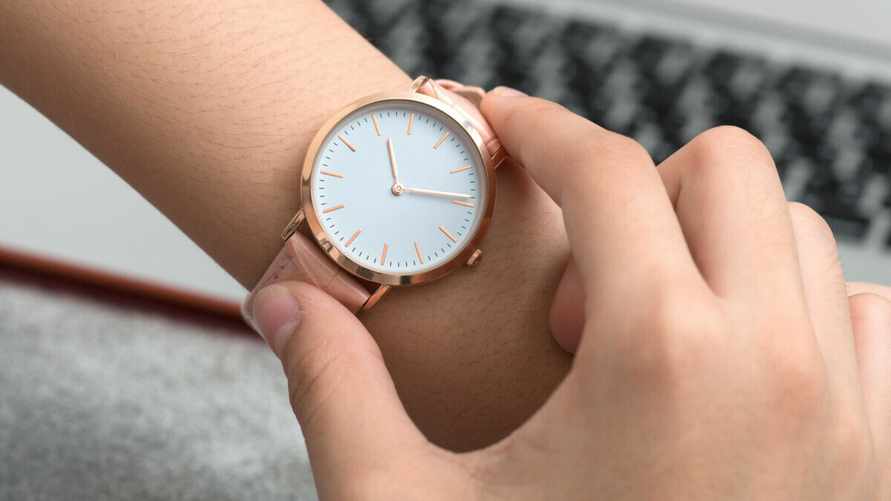 Сколько цифр на часах со стрелками? Это вопрос сбивает с толку многих взрослых