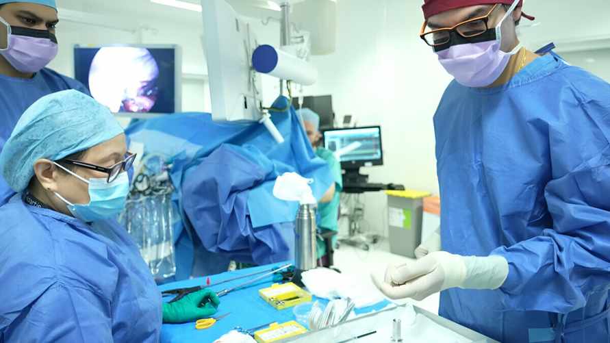 Врачи из Лондона заявили, что научились «навсегда» избавлять от изжоги. И уже провели операцию