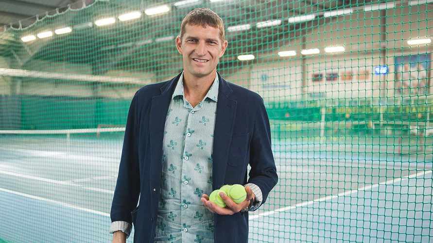 Максиму Мирному провели трепанацию черепа