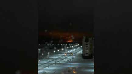 Жители Витебска сняли «взрыв» и зарево над лесом. В МЧС заявили, что это другое