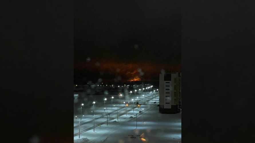 Жители Витебска сняли "взрыв" и зарево над лесом. В МЧС заявили, что это другое