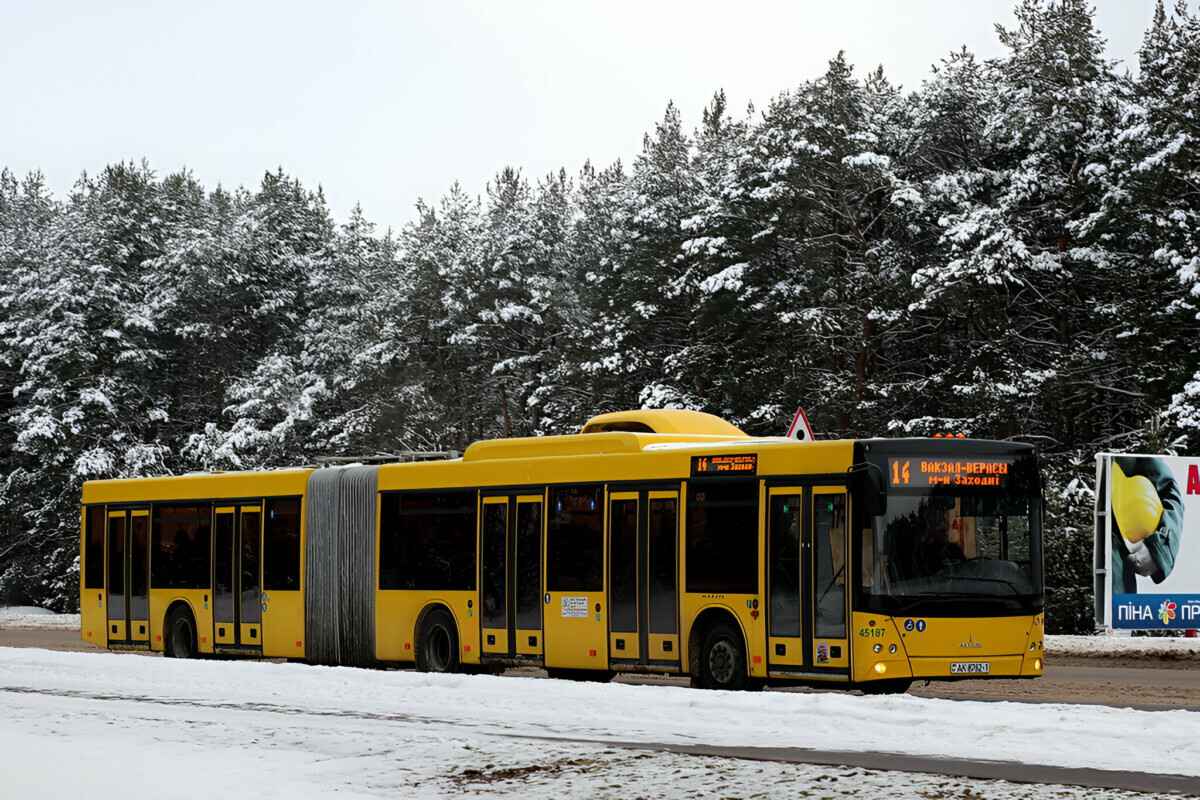 В Пинске автопарк решил поздравить с Новым годом жителей финансово. Это как?