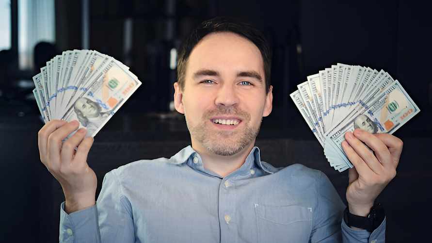 В США более года выдавали 1000 долларов семьям просто так. Чем закончился эксперимент?