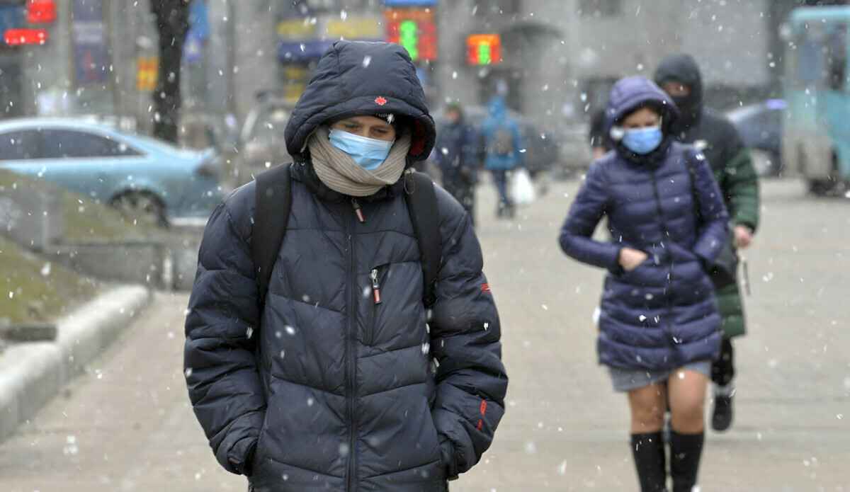 «Циркулируют все три вируса» – Иммунолог предупредил белорусов о «смешанных формах» разных штаммов