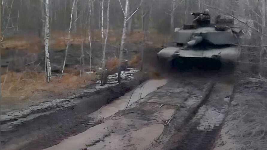 Появилось видео американского танка Abrams в Украине