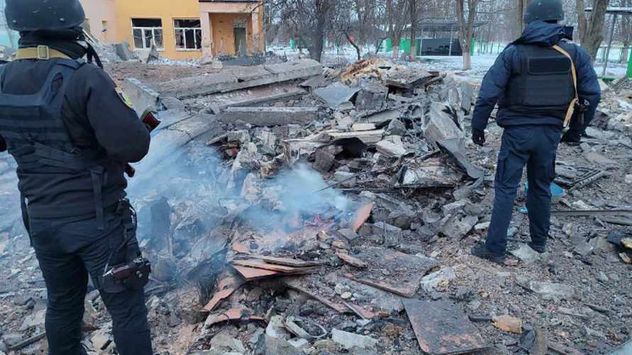 Последствия удара в Харькове.