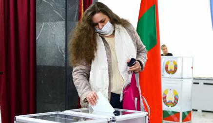 В ЦИК назвали единственный участок, где уехавшим белорусам разрешат проголосовать на выборах
