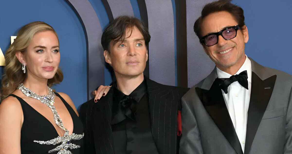 Эмили Блант, Киллиан Мерфи и Роберт Дауни-младший – актеры из фильма «Оппенгеймер».