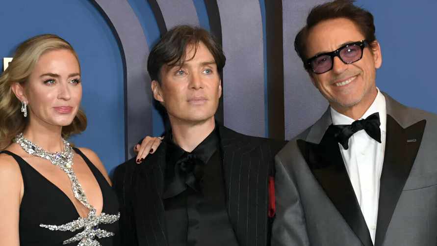 Эмили Блант, Киллиан Мерфи и Роберт Дауни-младший – актеры из фильма «Оппенгеймер».