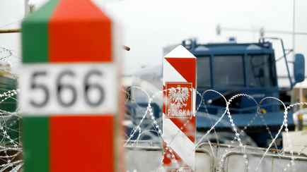 Польша решила ставить въезжающим белорусам новую отметку в паспортах. Но не всем