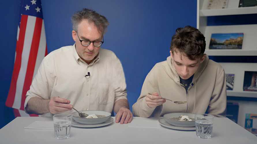 «Кто это приготовил?» – Американские дипломаты оценили традиционный белорусский щавелевый суп