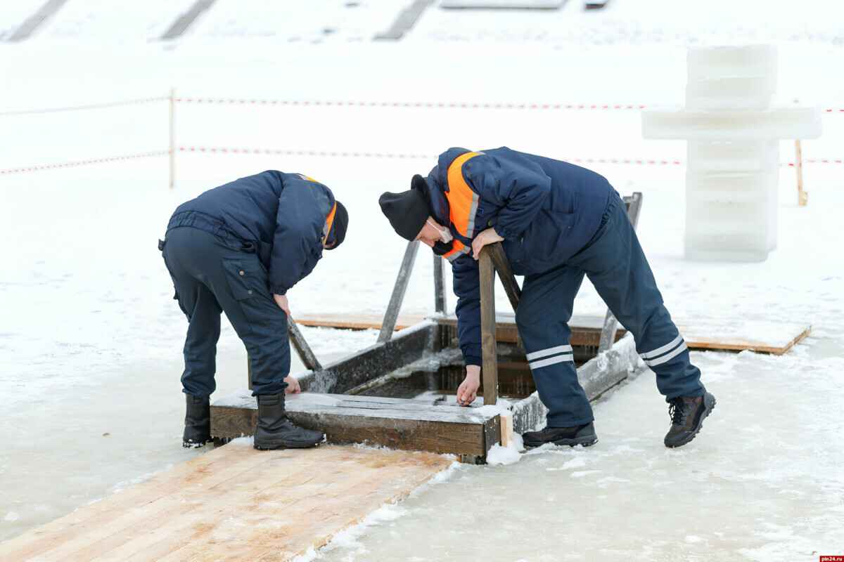 В какие купели нельзя окунаться белорусам? В МЧС рассказали, что в них должно быть