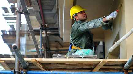 «…Эти средства исчезали» – В ЖКХ объяснили, почему деньги на капремонт перевели под контроль чиновников