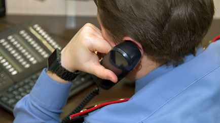 Житель Новополоцка сказал милиционеру по телефону два слова и попал в суд. Почему обвинили в «пикетировании»?