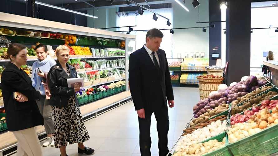 "Буслік" и "Остров чистоты" трансформируют и "оздоровят"? В МАРТ рассказали, что будет и с торговыми сетями в Беларуси