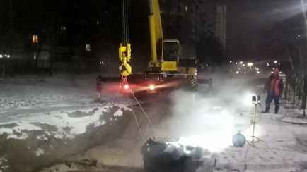 Строители метро оставили дома в центре Минска без воды. Куда пригнали водовозы?