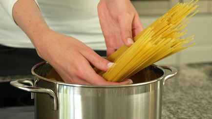 Эти 9 ошибок совершают почти все. Как просто сварить макароны, чтобы они стали настоящим кулинарным шедевром?
