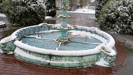 Белорусам предложили купить арестованный фонтан и «благоустройство»