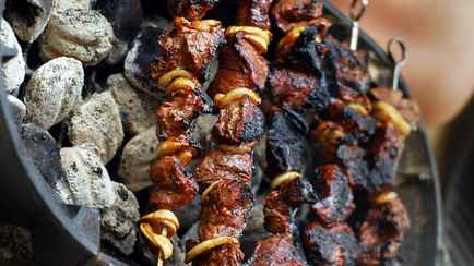 Что будет с организмом, если есть подгоревшую еду? Эксперты объяснили, может ли она вызвать рак