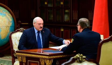 «Явно негативно оценивала главу государства» — Прокуратура обвинила белоруску по трём статьям УК