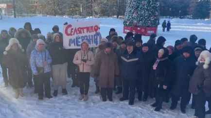 «Мы ме-е-ерзнем» — Десятки населенных пунктов в Подмосковье остались без света и тепла