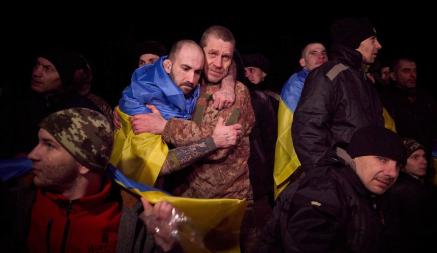 Москва и Киев обменялись военнопленными — с обеих сторон домой вернулись более 200 солдат