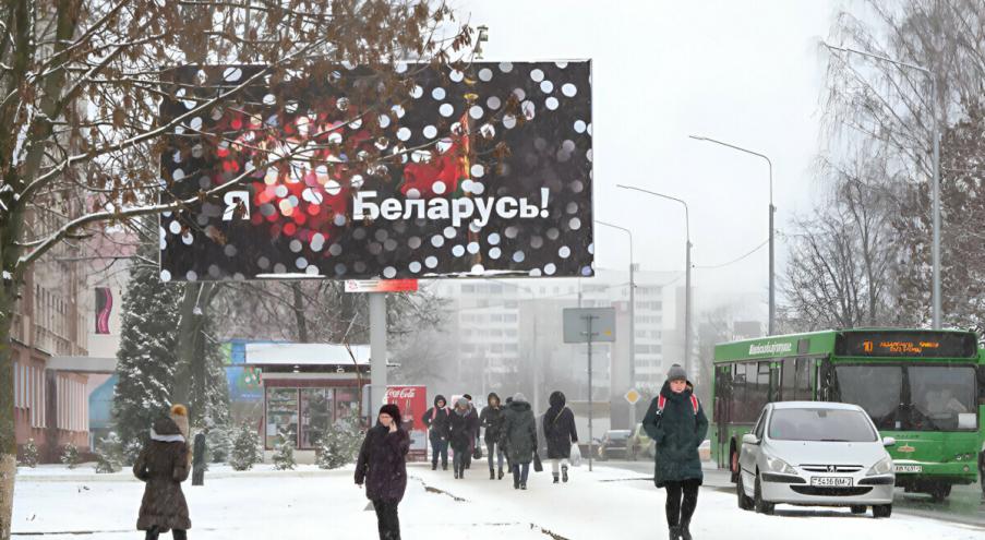 В тот день мальчик забыл взять наличные деньги