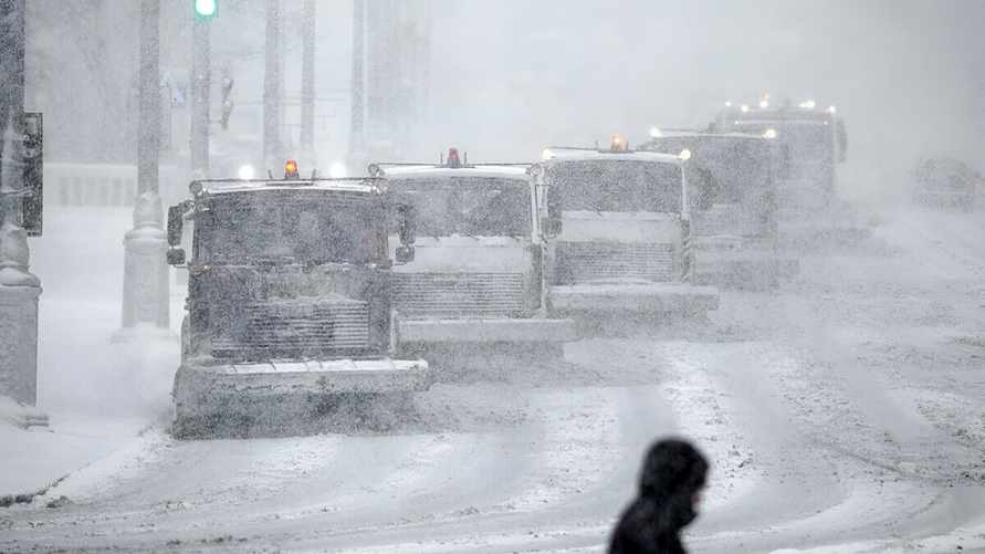 МЧС объявило в Беларуси оранжевый уровень опасности на 16 января. Где готовиться к шторму?