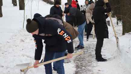 В милиции пообещали отправлять белорусов на уборку снега. Кого коснется?
