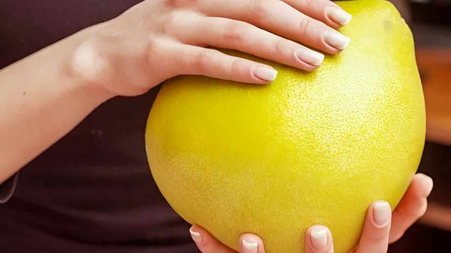 Как белорусам выбрать вкусное помело? 4 признака, которые укажут на спелость и сочность