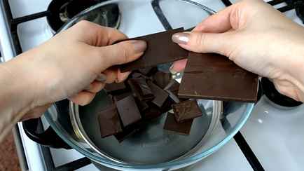 Как превратить горькую шоколадку в молочную? Простой рецепт