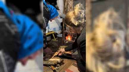 «Сдала бабулю пожарным» — Внучка показала, как бабушка в белорусской деревне спасается от мороза. В TikTok её способ оценили не все