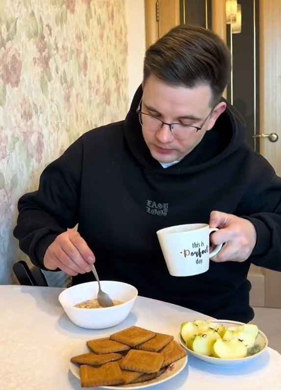 Как белорусам питаться на 4 рубля в день? Тиктокер предложил вариант завтрака, обеда и ужина