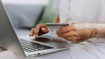 В Нацбанке пояснили, какие платежи белорусов будут блокировать как «подозрительные»