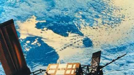 «Нет способов им управлять» — В ESA объявили о скором падении двухтонного спутника на Землю