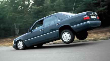 Эту ошибку при торможении допускают даже опытные водители. А как правильно?