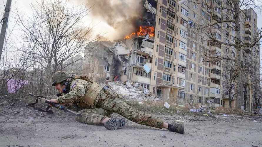 «Есть окружение на 180 и даже на 360 градусов» – ВСУ оказались на грани выхода из Авдеевки