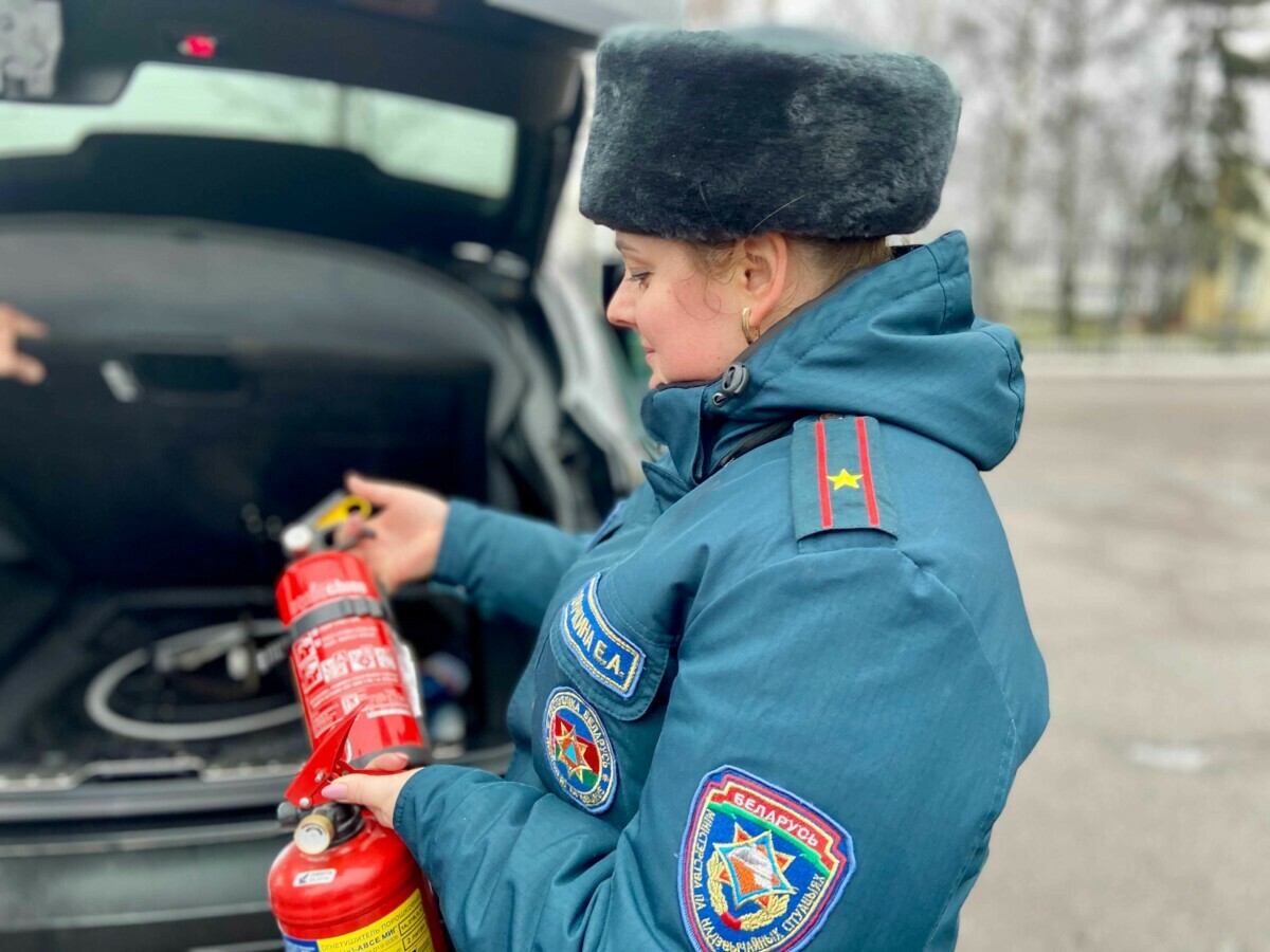 ГАИ в Минске решила провести проверку умений водителей. Что попросили сделать?