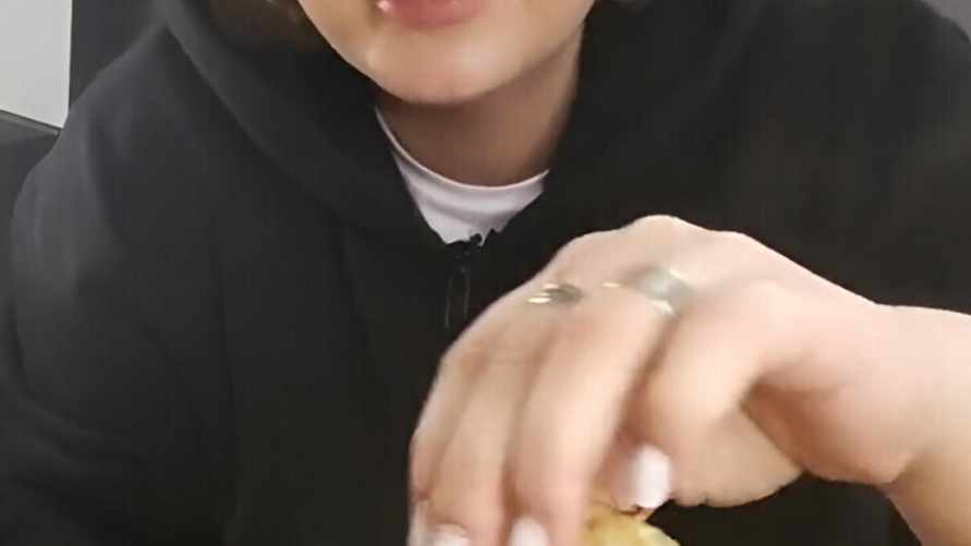 «Смаката!» – Рецепт белорусского блюда набрал миллион в ТикТоке и вызвал жаркую дискуссию. И это не драники