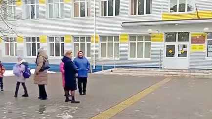 В Смолевичах эвакуировали членов избирательного участка. Что случилось?