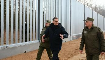 «Дырявая, как решето?» – Глава МВД Польши описал, как решили укреплять стену на границе с Беларусью