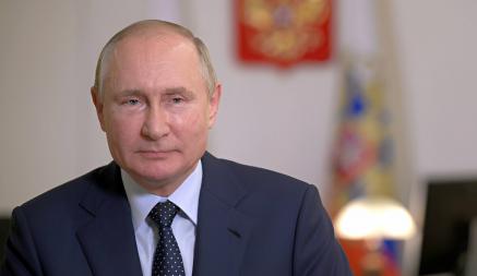 Путин подписал закон о конфискации имущества у россиян за «фейки» об армии