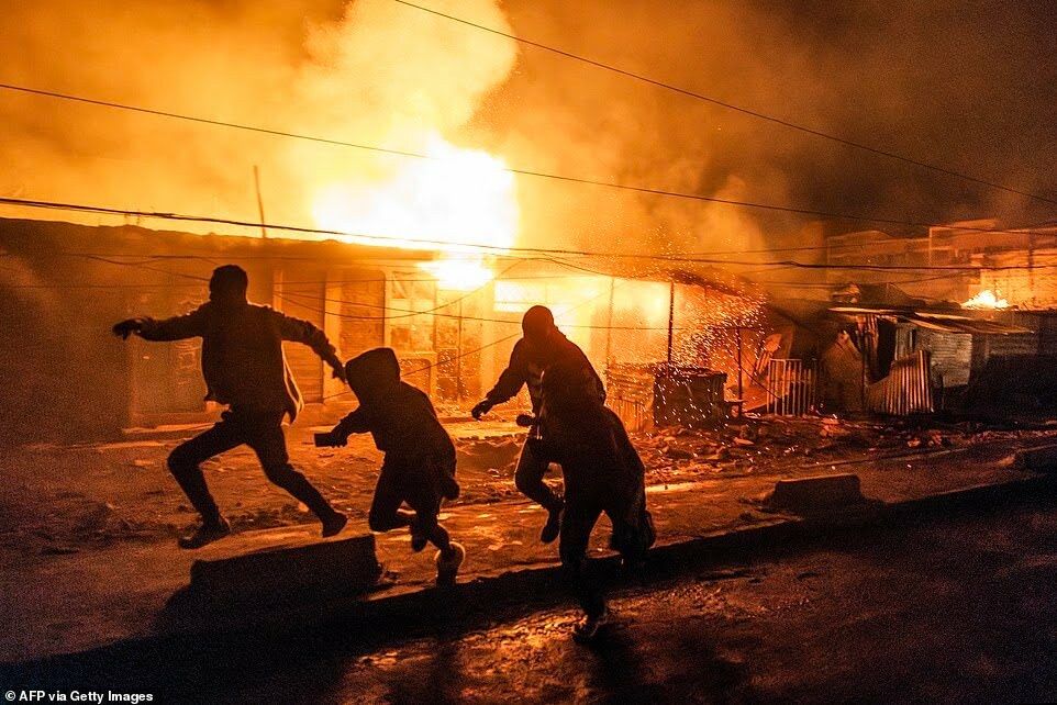 "Адский огонь" — В Найроби огненный шар поглотил жилые дома и склады