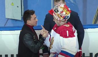 Российские хоккеисты устроили скандал на турнире в Минске. В Беларуси заговорили о «нынешней политической ситуации»
