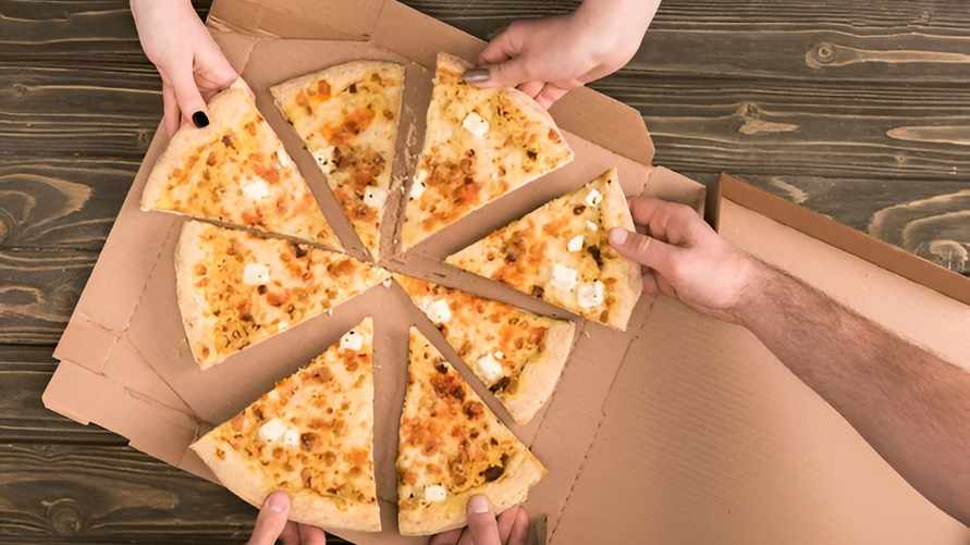 Почему пицца круглая, а коробка квадратная? Оказывается, дело не в удобстве