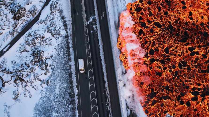 Фото: Mike Mezeul.