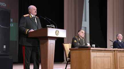 «Пойдут на всё» — Лукашенко озвучил 3 сценария госпереворота в Беларуси, которые «прорабатывают зарубежные спецслужбы»