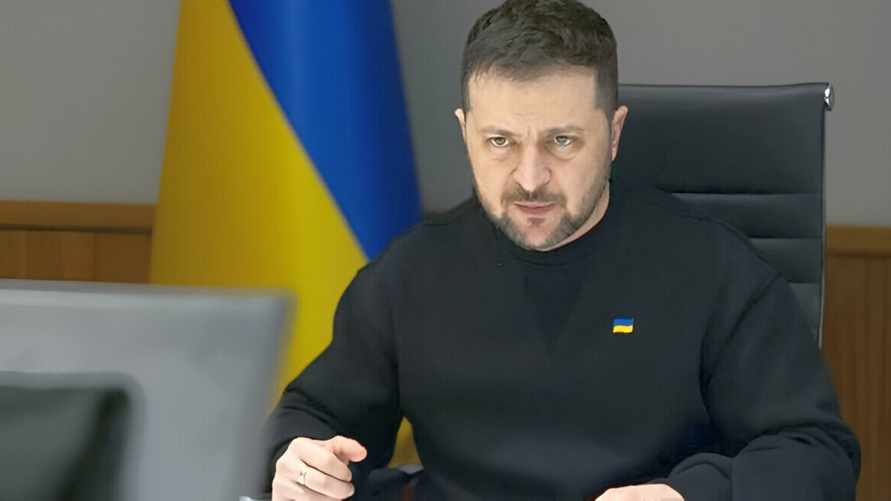 «Россия прорвет нашу оборону и не остановится» – Зеленский назвал «патовой» ситуацию на фронте и рассказал, кого хочет уволить