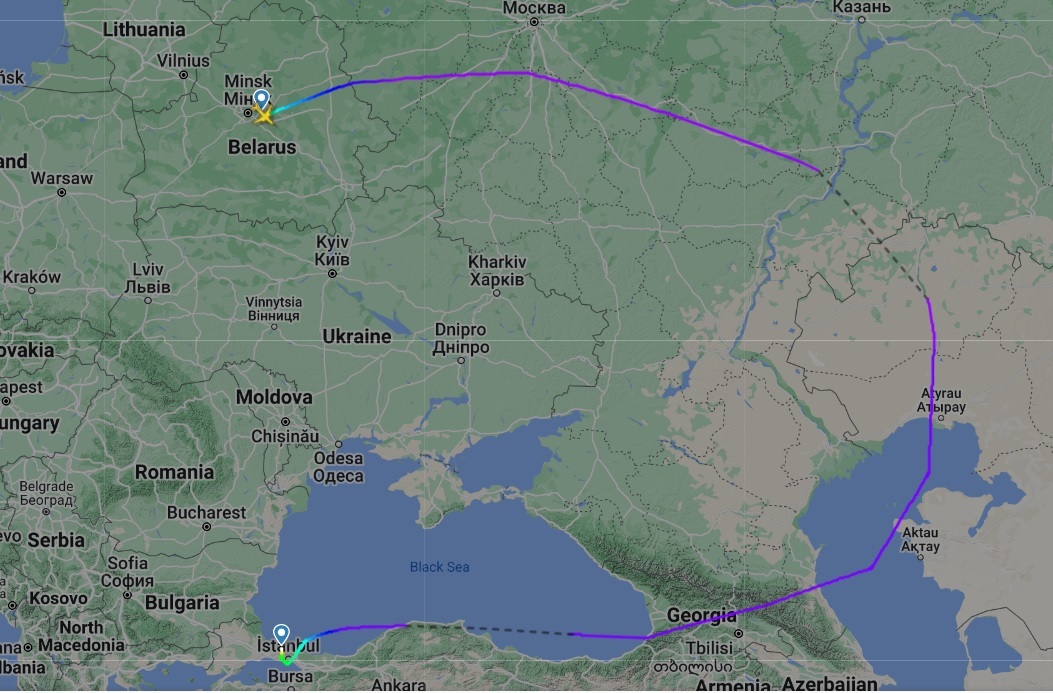 Самолет из Минска в Стамбул летел на 2 часа дольше обычного. В чем причина?