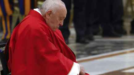 Папа Римский пропустил Крестный ход и вызвал переполох среди верующих. Что произошло?